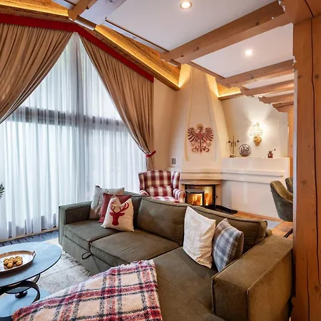 Ana * Kirchberg en Tyrol